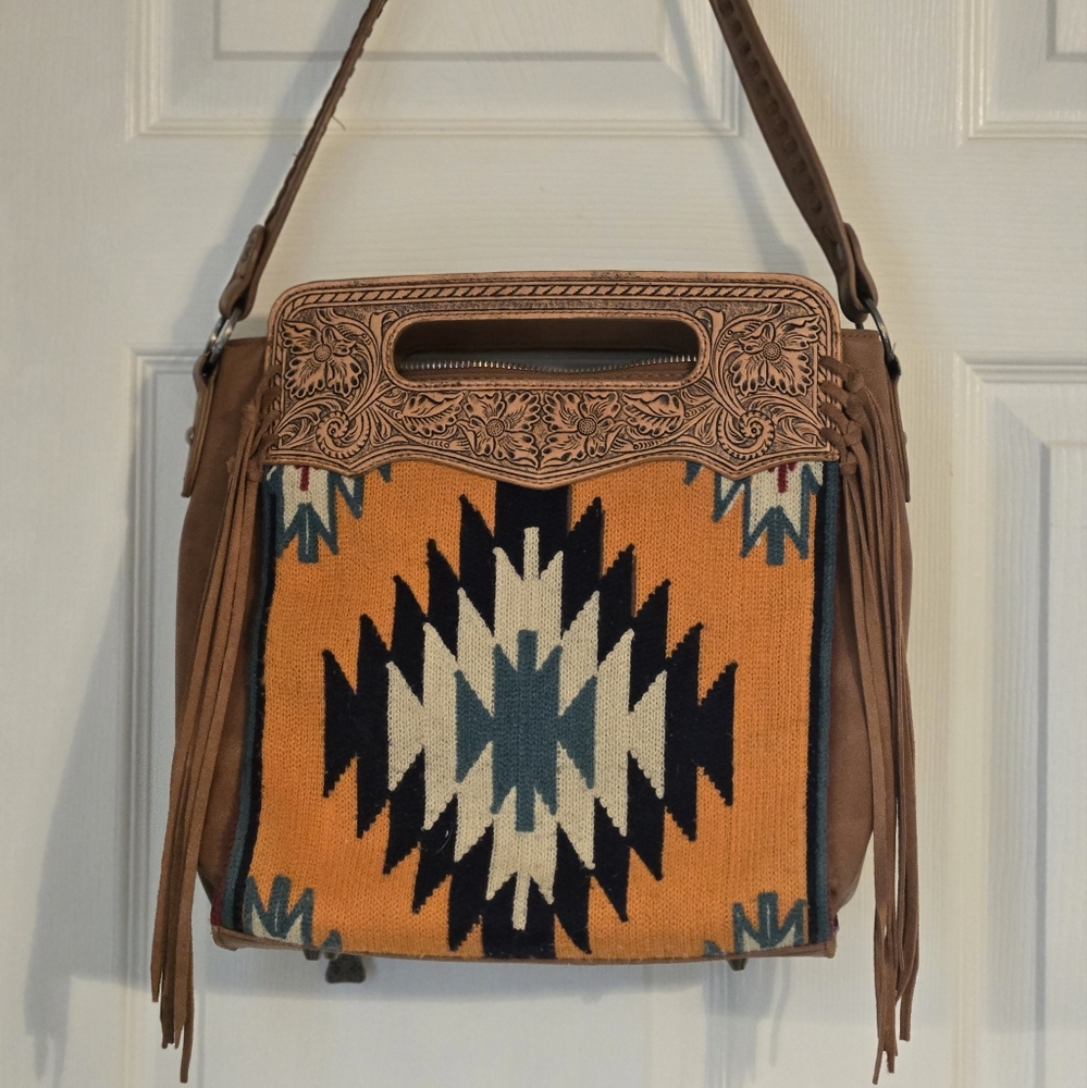 WesternTrinity Ranch conceal carry handbag leather southwestern Aztec tapestry…